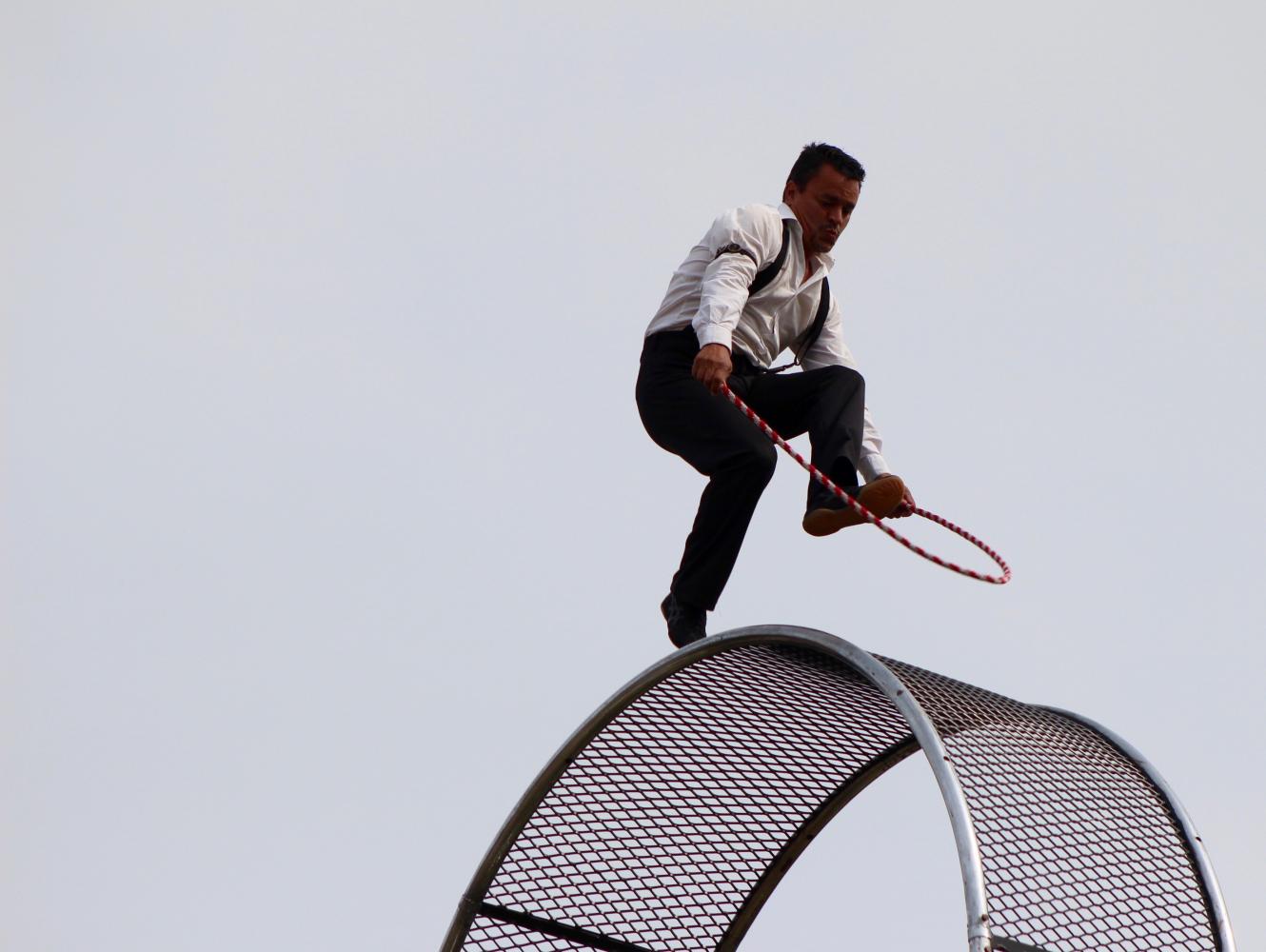 Flippin' Acrobats photo sequence (Photos by Regina Waugh)