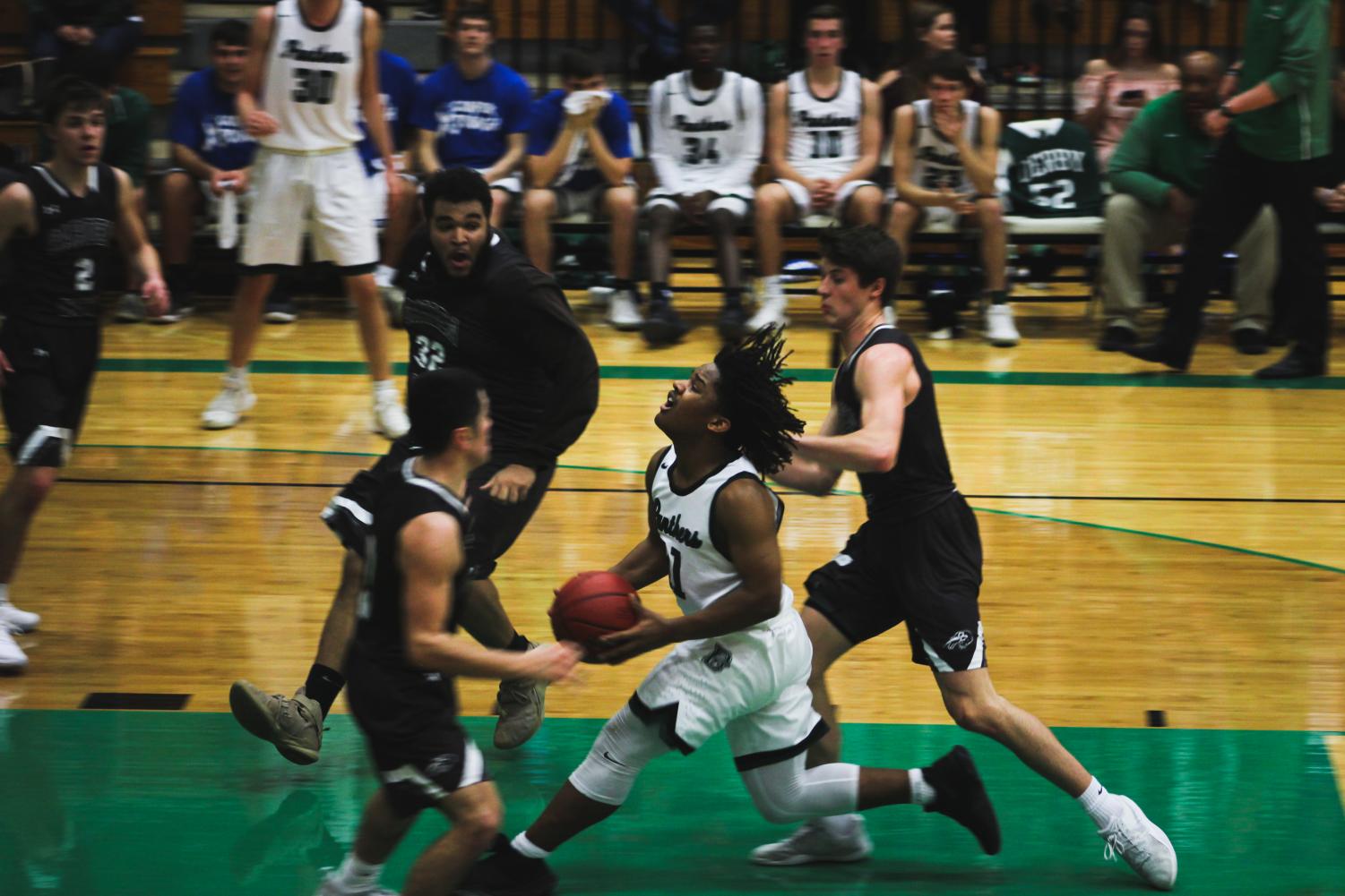 Derby+boys+basketball+win+sub-state+photo+gallery+%28photos+by+Tanner+Hopkins%29