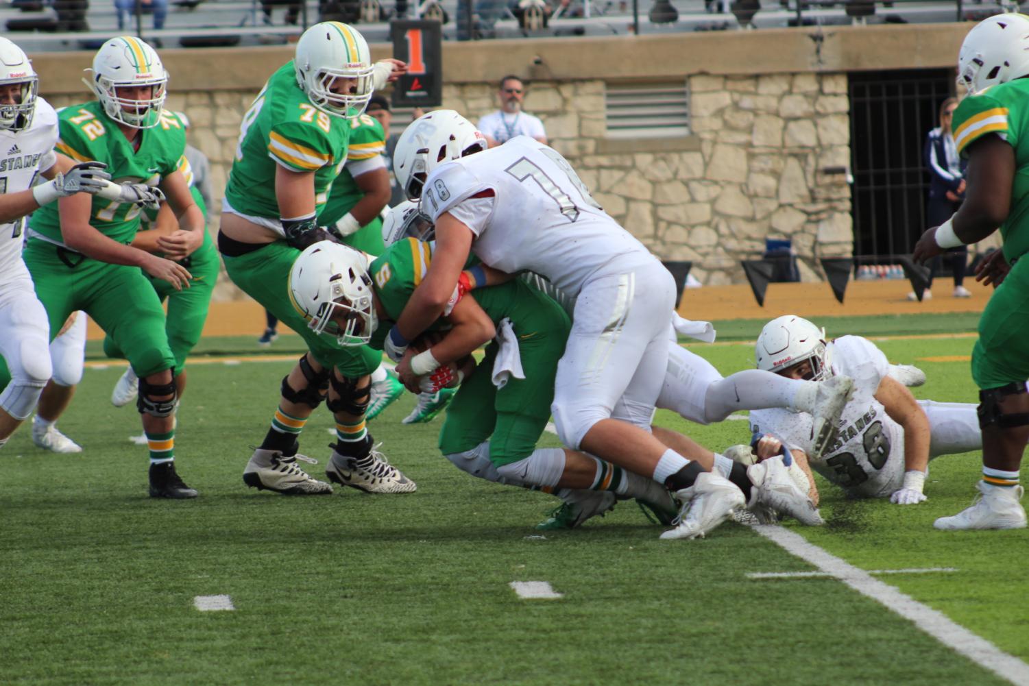 Derby+vs.+Blue+Valley+North+Football+State+Championship+2018+%28Photos+by+Grace+Reich%29