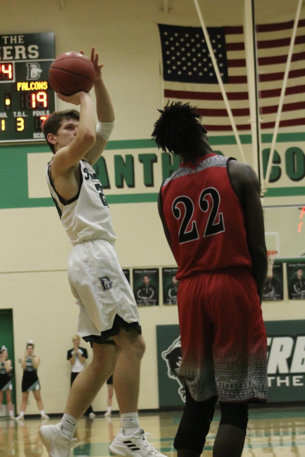 1%2F10+boys+basketball+vs.+Heights+photo+gallery+by+Grace+Reich