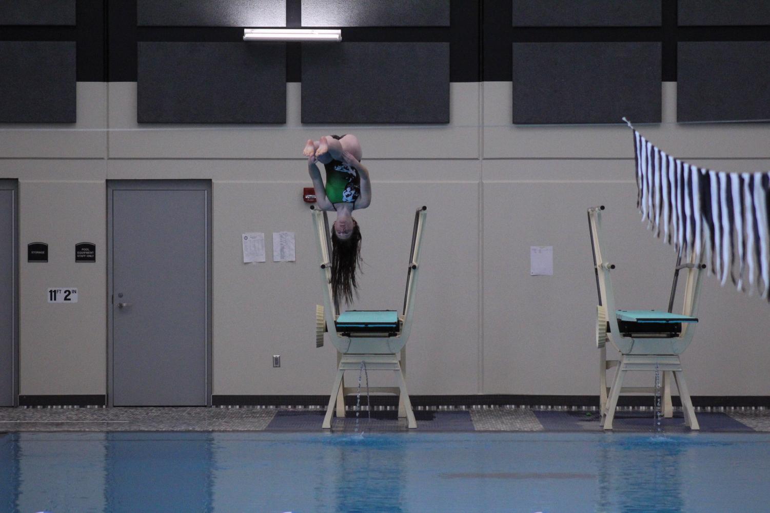 Girls Diving League (photos by Breanna Mehringer)