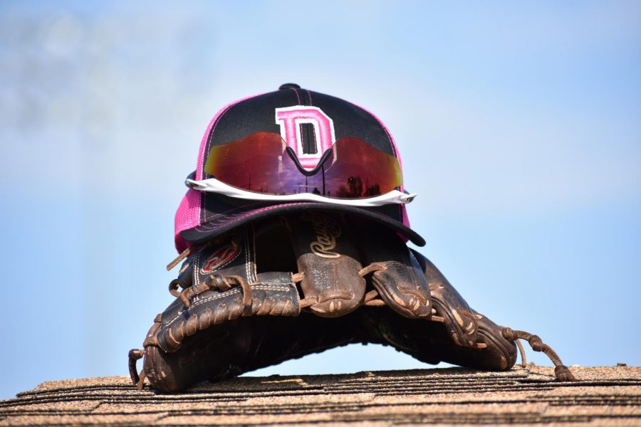 4/26/19 Derby Varsity Baseball vs. Campus (photo gallery by Damien Matmanivong)