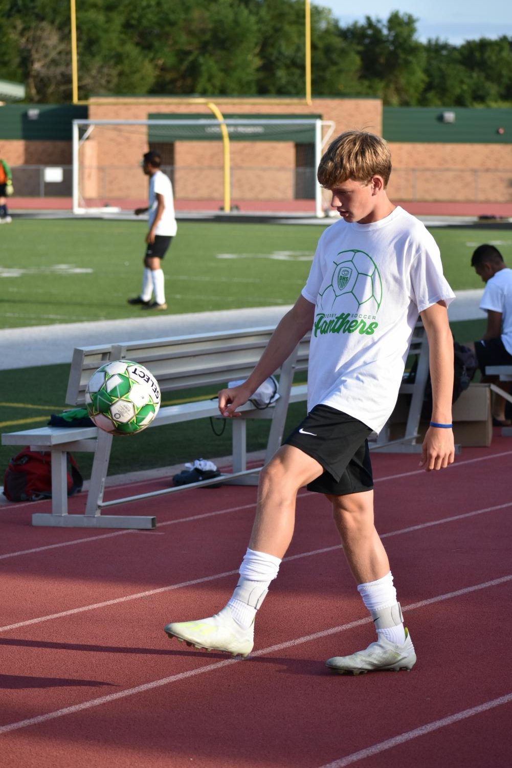 8/23/19 Derby soccer alumni game (Photos by Damien Matmanivong