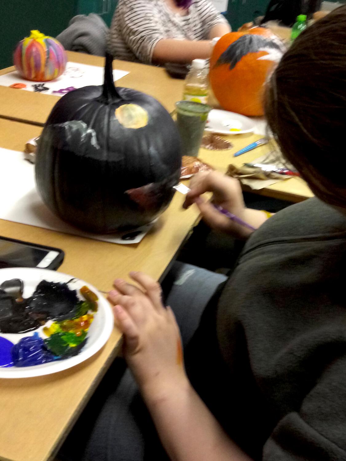 NAHS Pumpkin Painting Party (Photos by Chloe Brown)