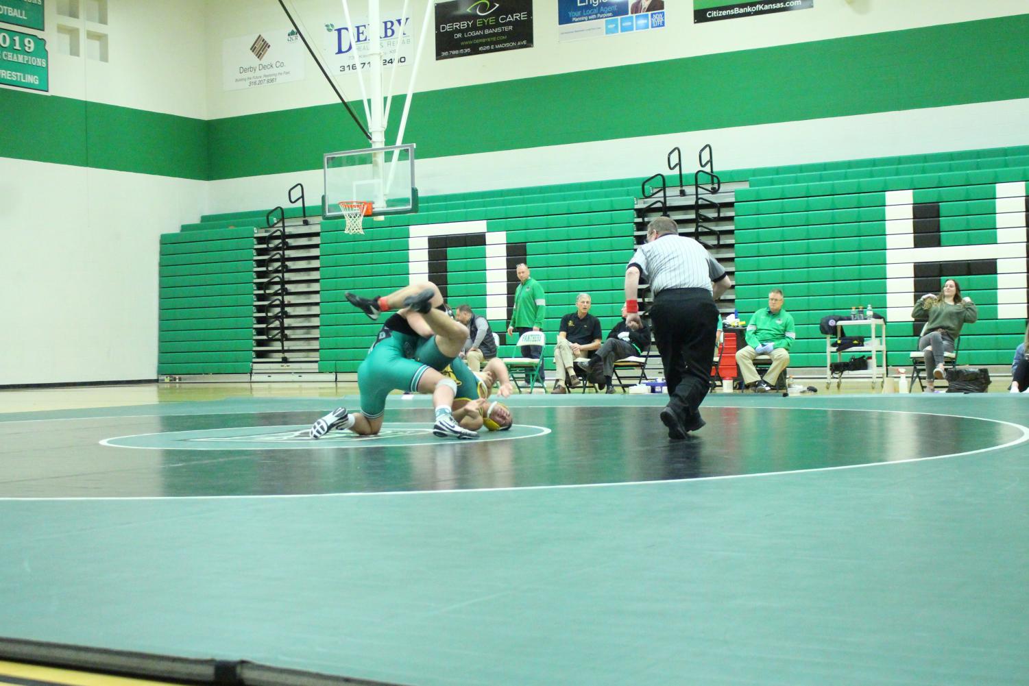 Derby+vs.+Salina+South+Wrestling+%28Photos+by+Janeah+Berry%29