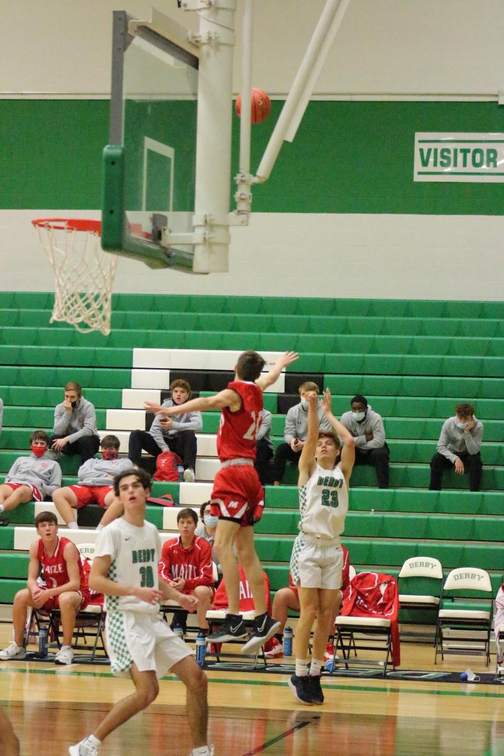 Boys+basketball+vs.+Maize+%28Photos+by+Janeah+Berry%29