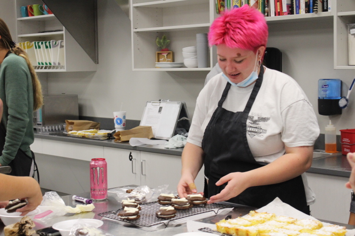 Teamwork In Baking (Photos by Aimee Penka)