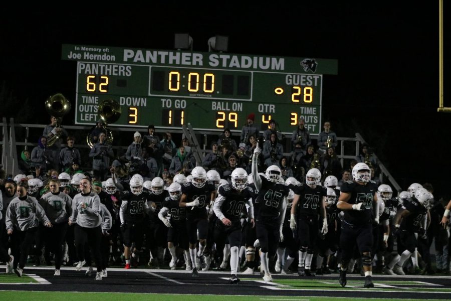 Derby vs. Lawrence in Semi-Finals (Photos by Laurisa Rooney)