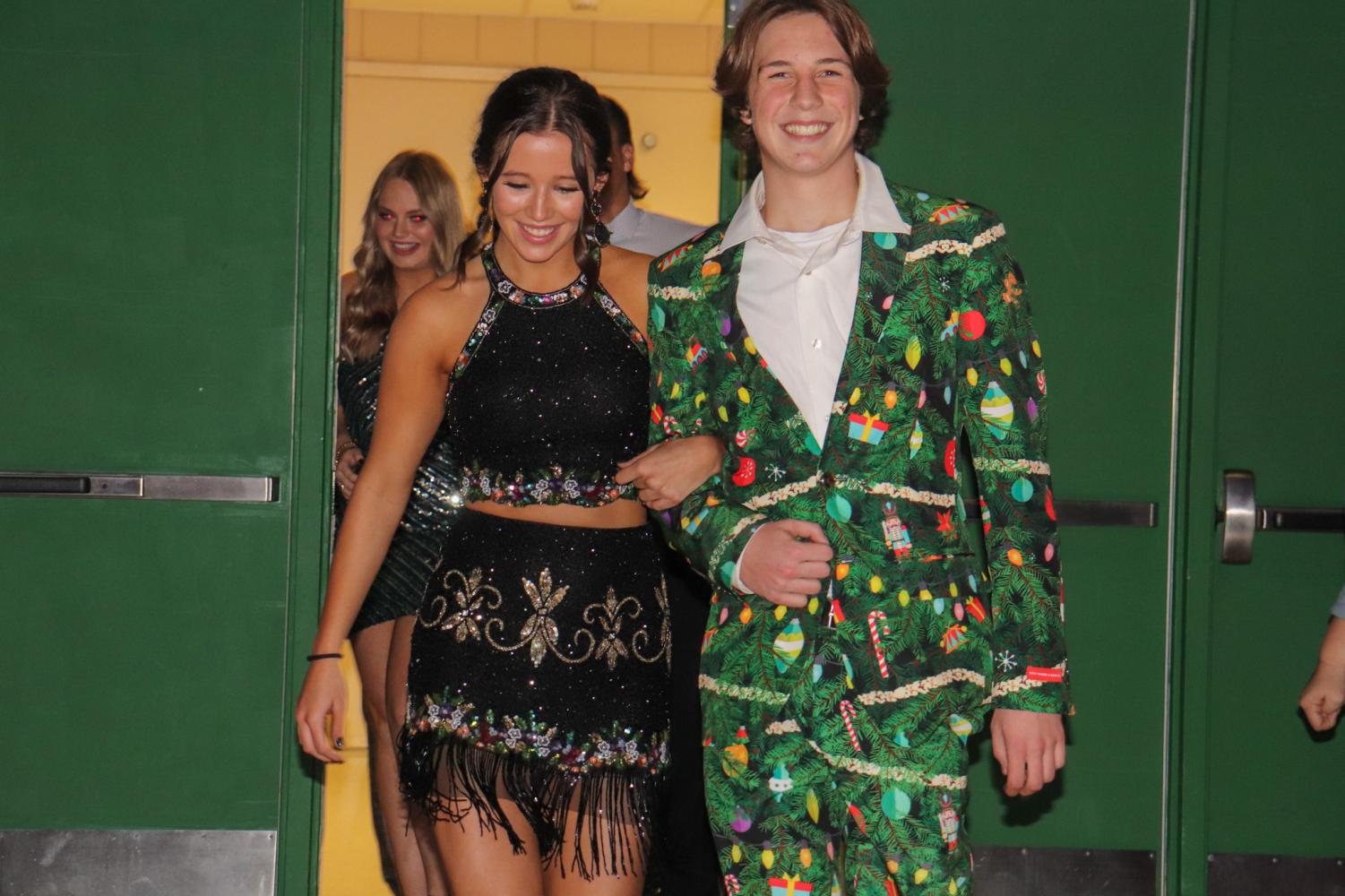 Hollyball Dance (Photos by Sophia Edmonson)