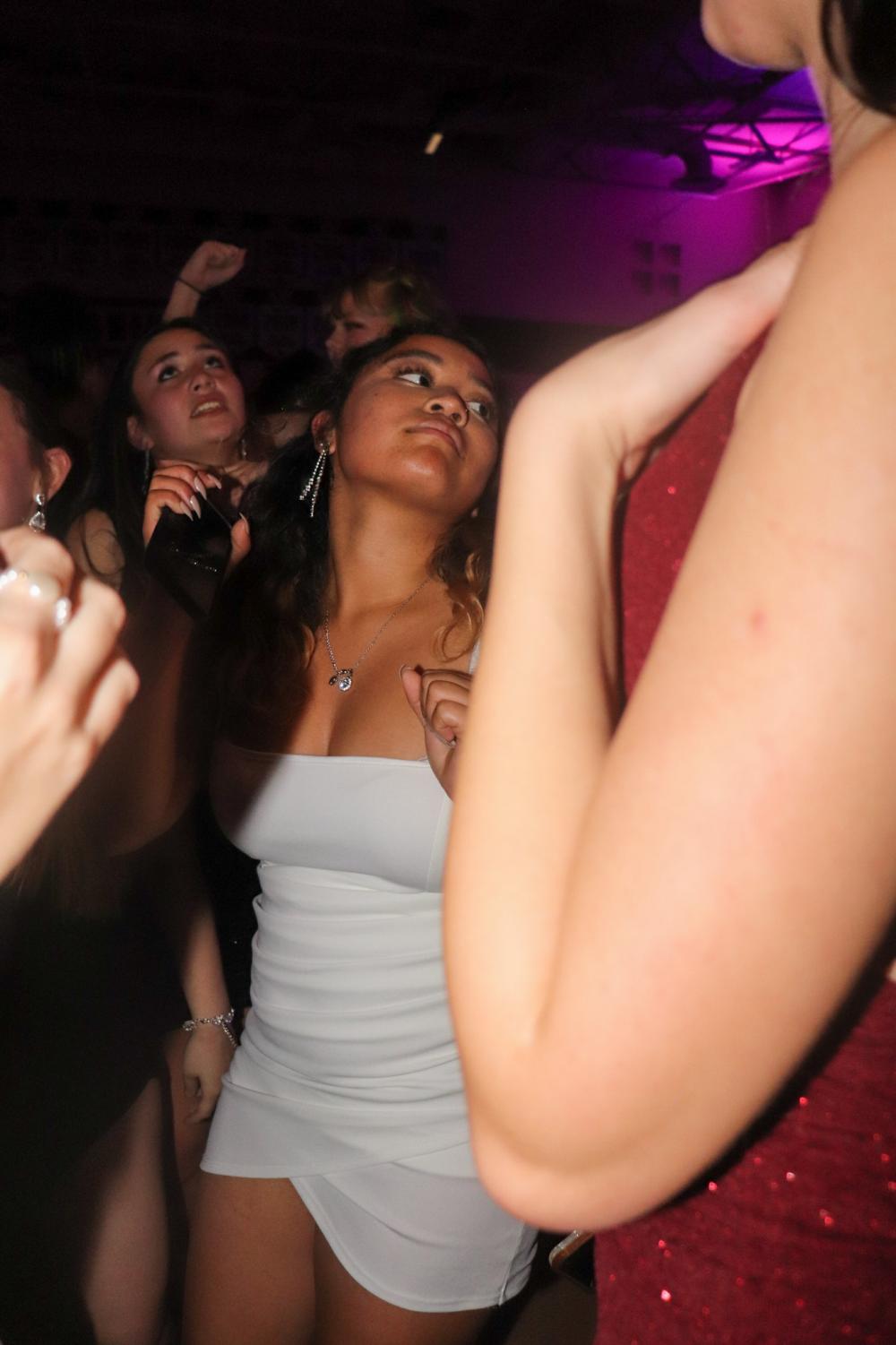 Hollyball Dance (Photos by Sophia Edmonson)