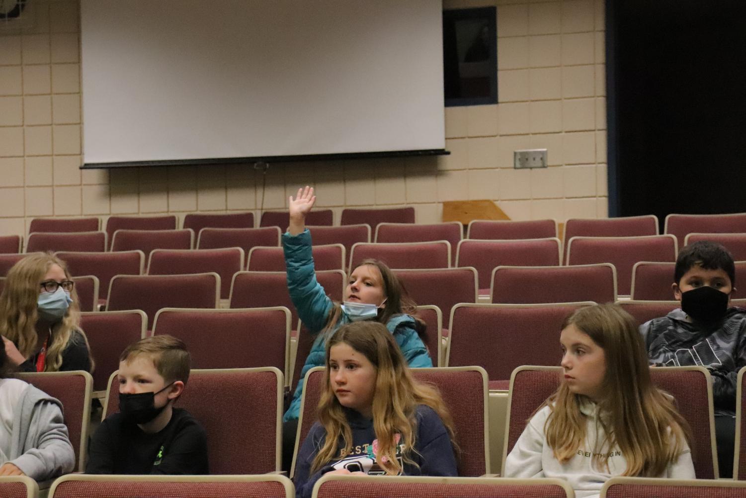 Stone Creek students on DHS tour (photos by Aubrey Nguyen)