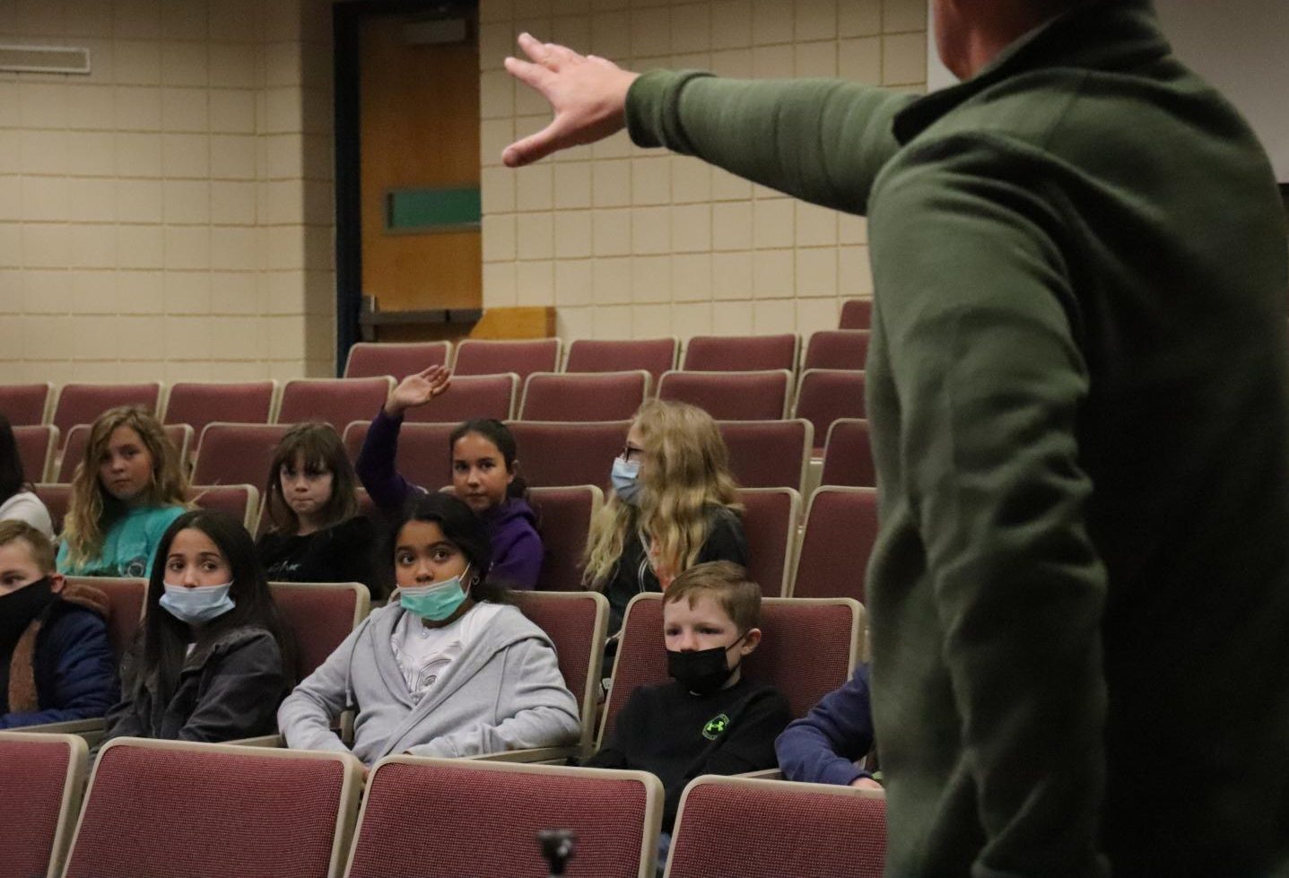 Stone Creek students on DHS tour (photos by Aubrey Nguyen)