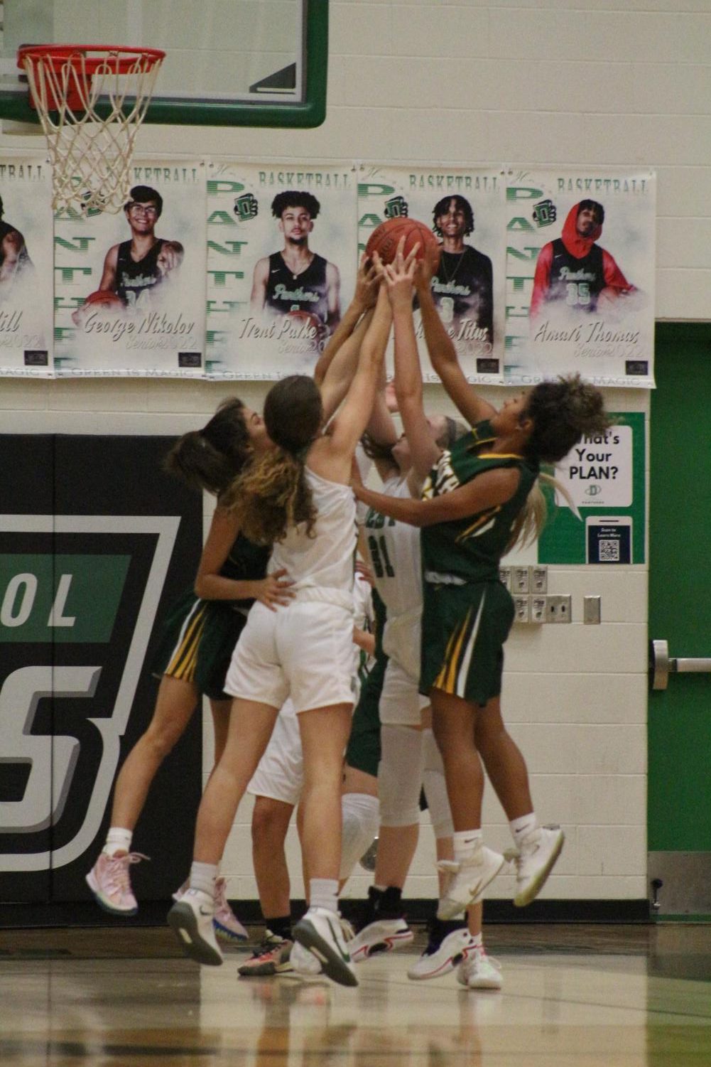1%2F4%2F22+Girls+Basketball+Game+Against+South+Salina+%28Photos+by+Laurisa+Rooney%29