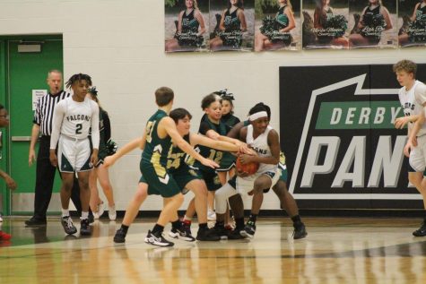 Derby North vs. Derby Middle boys basketball (Photos by Jake Tracy)