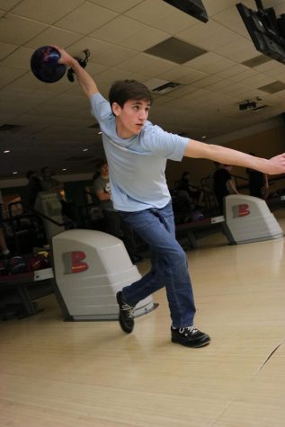 Bowling Practice 1/10/22 (Photos by Joselyn Steele)