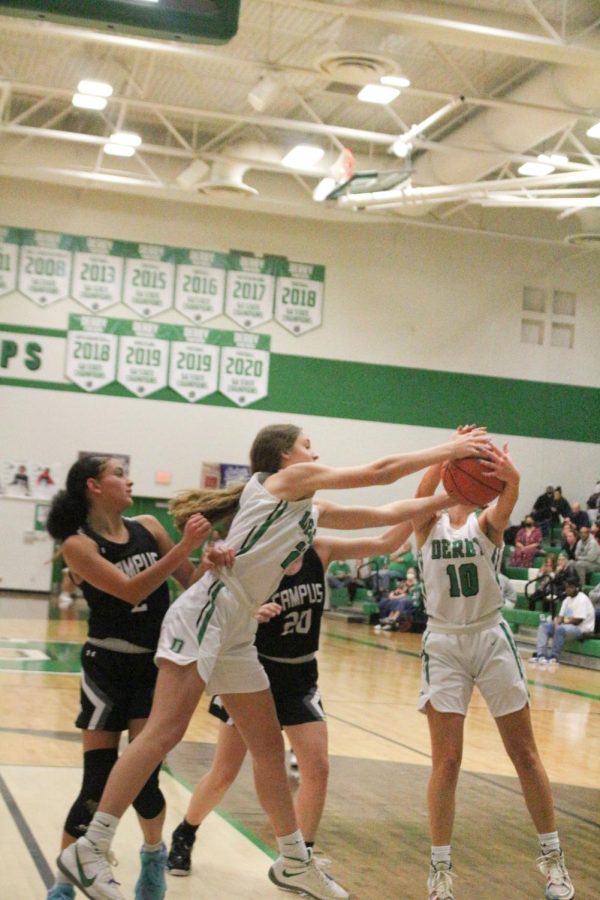 1/11/22 girls basketball game against Campus (Photos by Laurisa Rooney)
