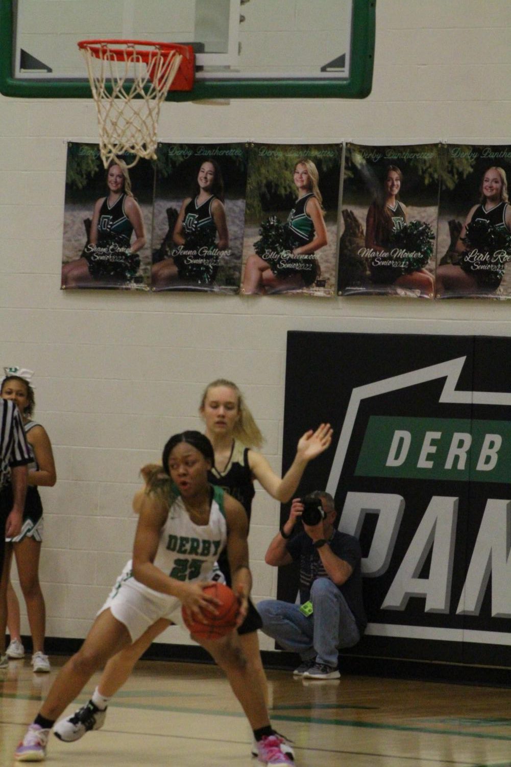 2%2F8%2F22+Girls+varsity+basketball+game+vs.+Andover+Central+%28Photos+by+Laurisa+Rooney%29