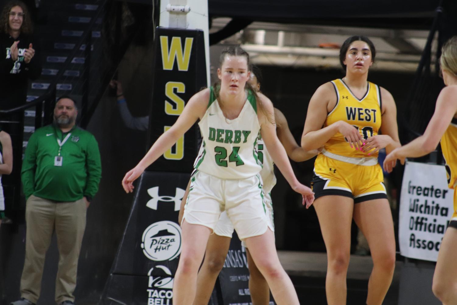 Girls+Basketball+State+Quarterfinals+vs.+Shawnee+Mission+West+%28Photos+by+Natalie+Wilson%29