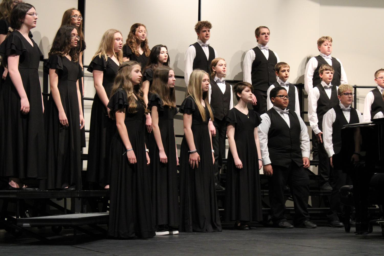Madrigals+sing+for+Derby+North+choir+students+%28photos+by+Jewel+Hardin%29