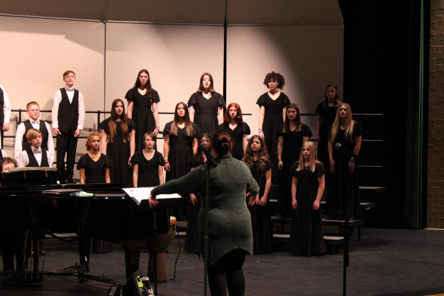 Madrigals+sing+for+Derby+North+choir+students+%28photos+by+Jewel+Hardin%29