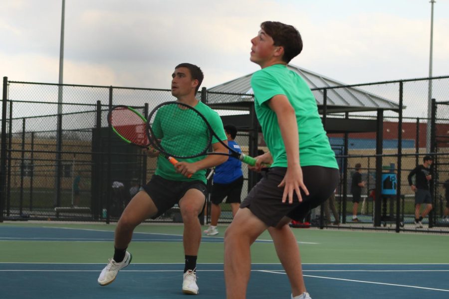 Varsity Tennis Tournament @ Campus (Photos by Zara Thomas)