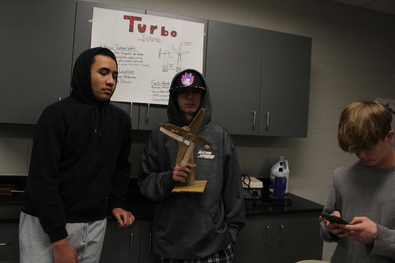Student+wind-turbine+competition+%28Photos+by+Lindsay+Tyrell-Blake%29