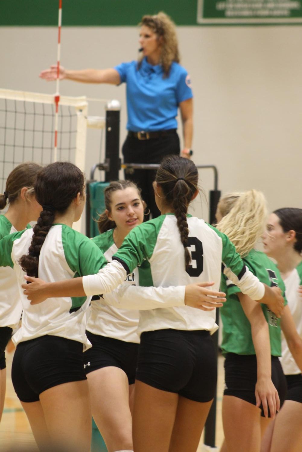 Volleyball+game+Vs.+South+%28Photos+by+Laurisa+Rooney%29