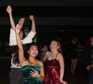 Homecoming Dance (Photos by Kaidence Williams)