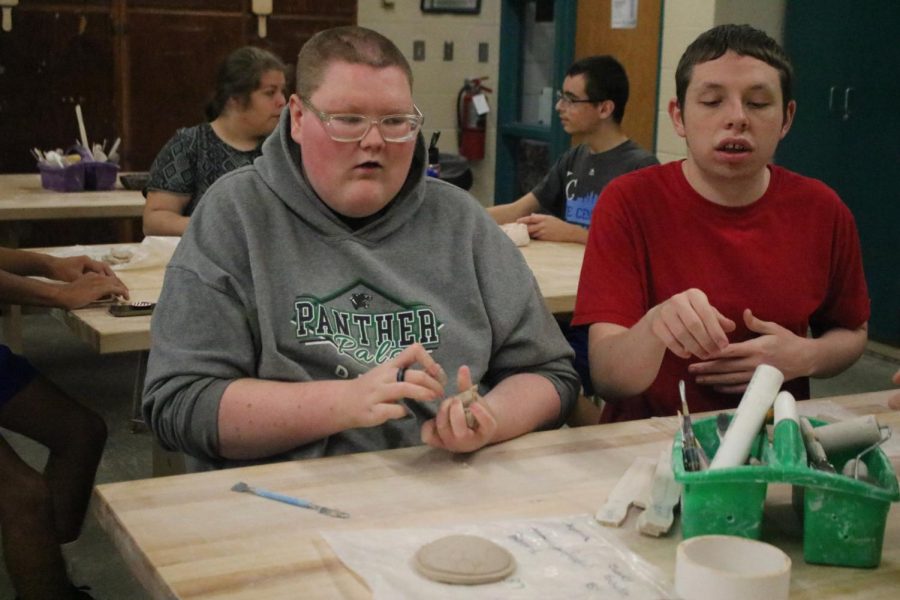 Mrs. Fritts clay class