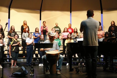 Choir practice (Photos by Jessica Kilpatric)