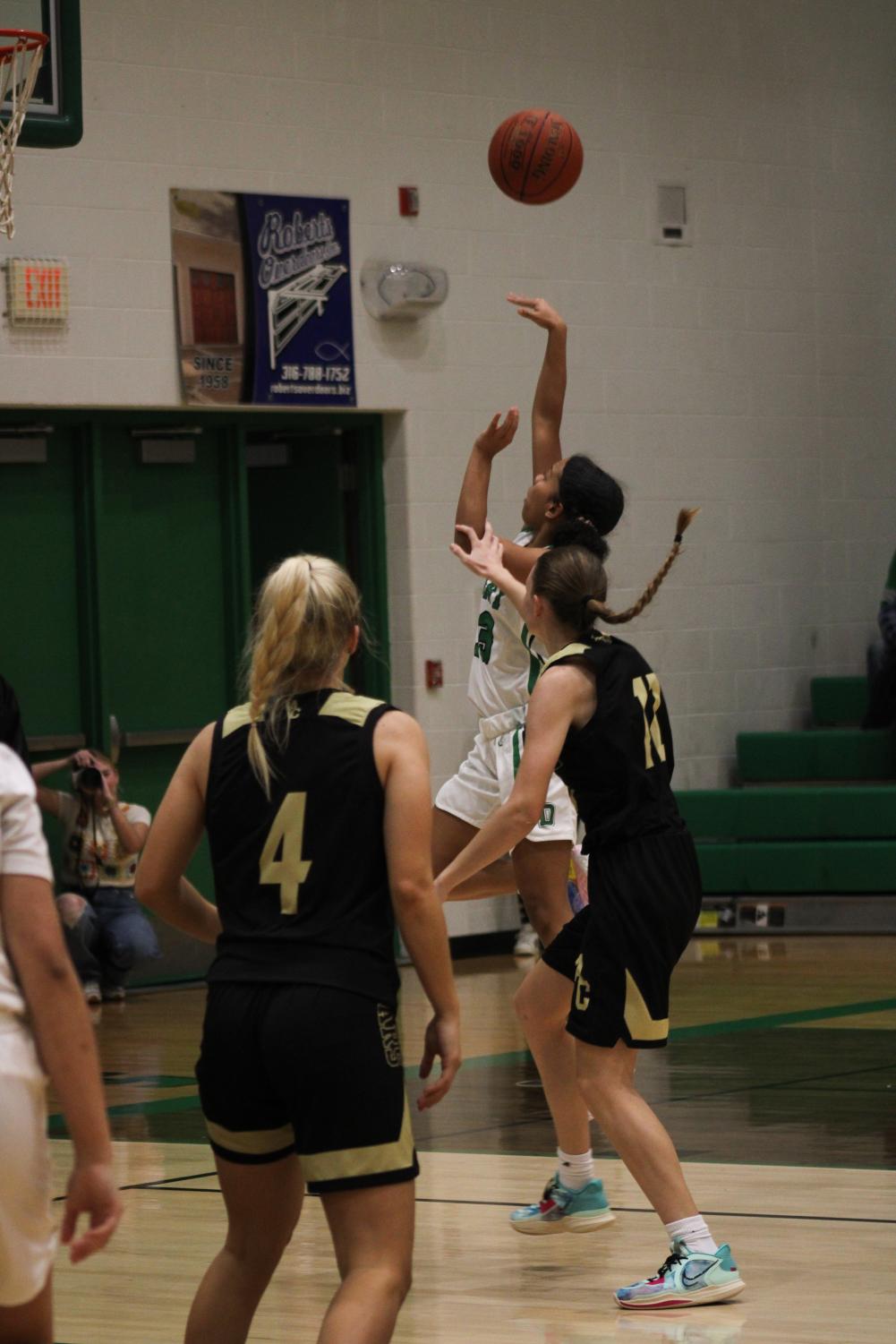 Girls+Varsity+Basketball+Vs.+Andover+Central+%28Photos+by+William+Henderson%29