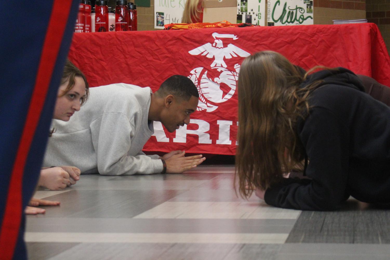 Marines+plank+competition+%28Photos+by+Abigail+Kuhn%29