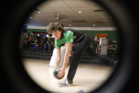Bowling vs. Maize (Photos by Laurisa Rooney)