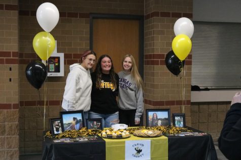 Signing day (Photos by Bella Walker)