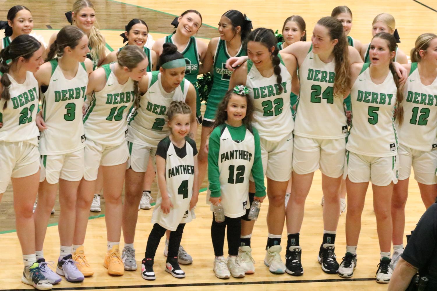 Girls+basketball+sub-state+semi+finals+V.+Lawrence+Free+State+%28Photos+by+Alexis+King%29