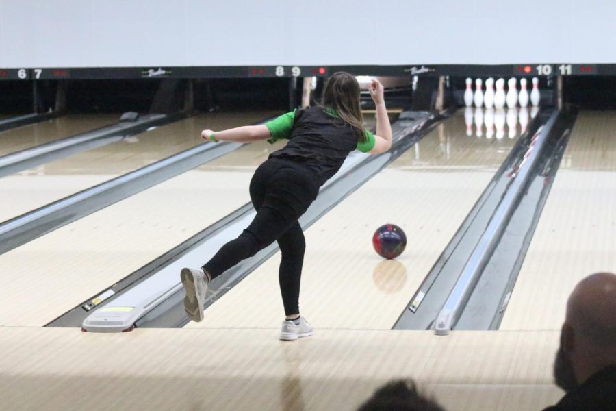 6A bowling at state (Photos by Arabella Hounschell)