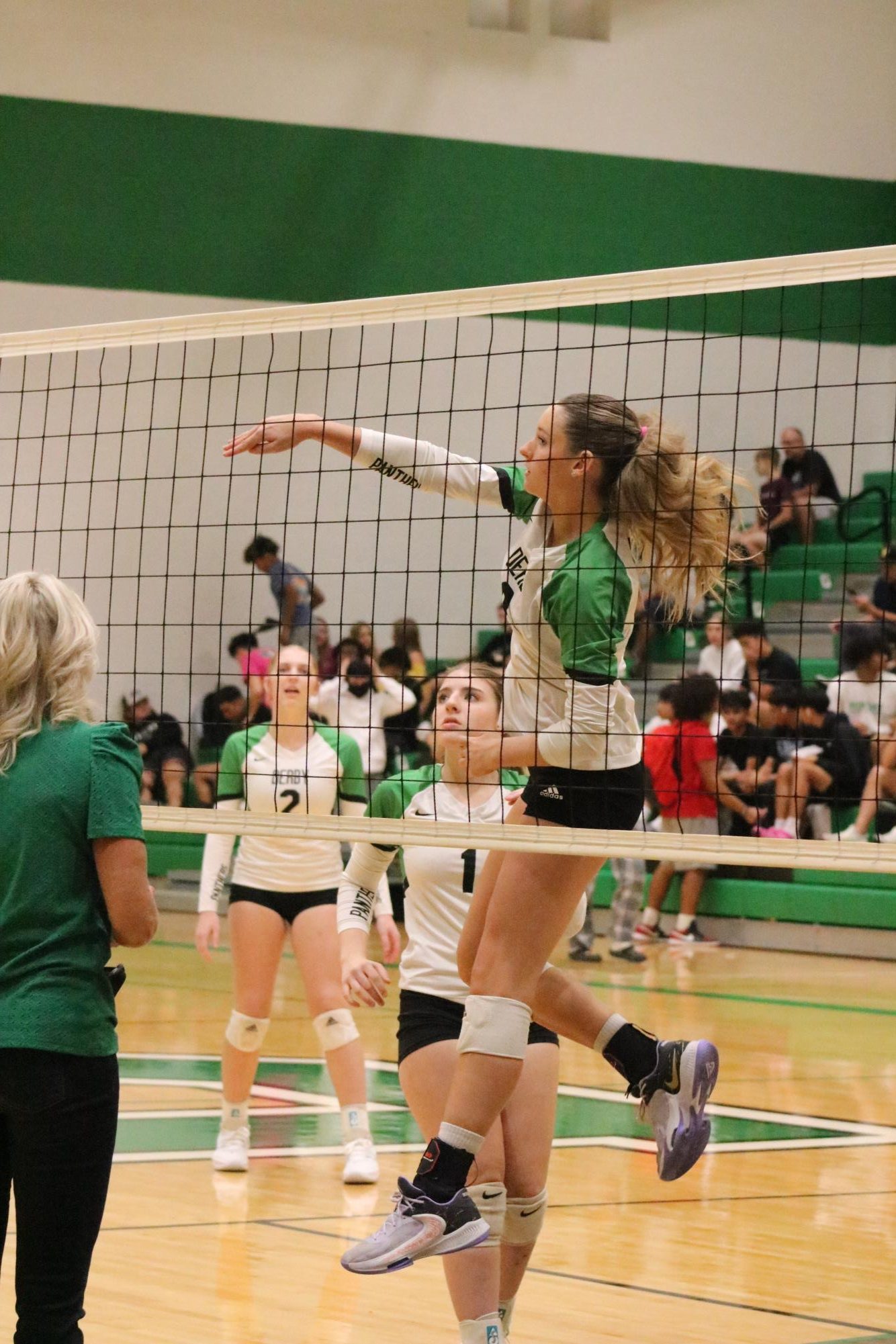 Volleyball+vs.+Maize+South+and+Campus+%28Photos+by+Natalie+Wilson%29