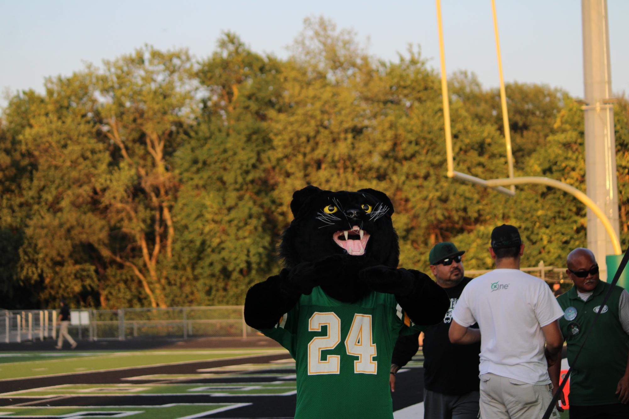 Homecoming game vs. Campus 9/29 (Photos by Luis Lozano)