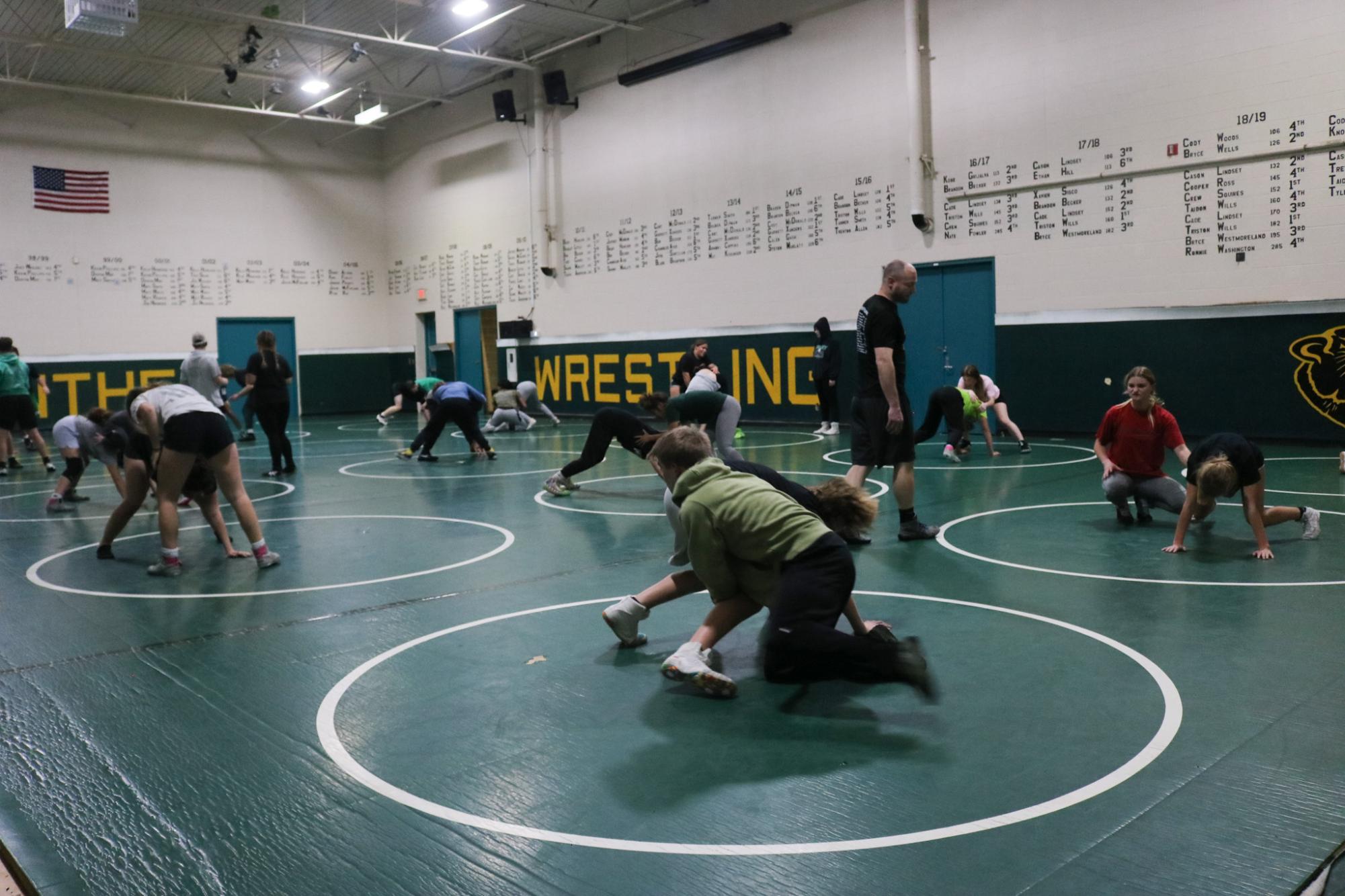 Wrestling+practice+%28photos+by+Anthony+Loera%29