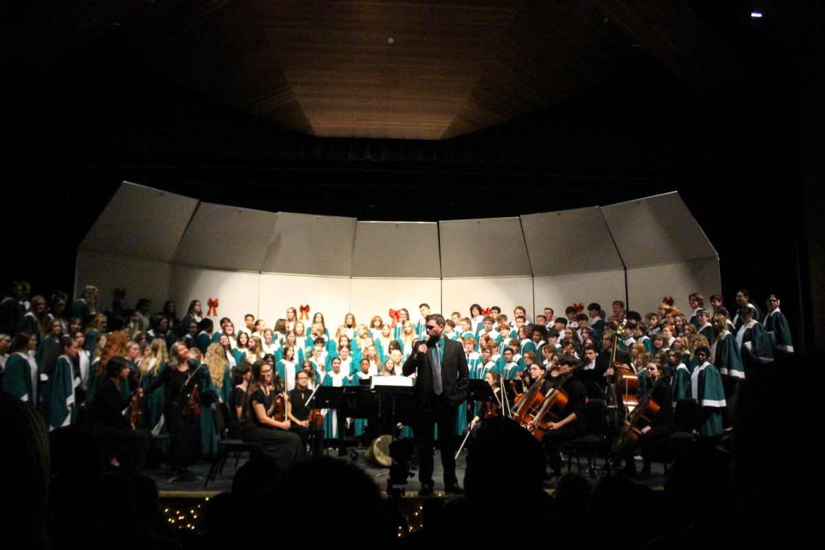 Winter choir concert (Photo by Erica Sengthavorn)