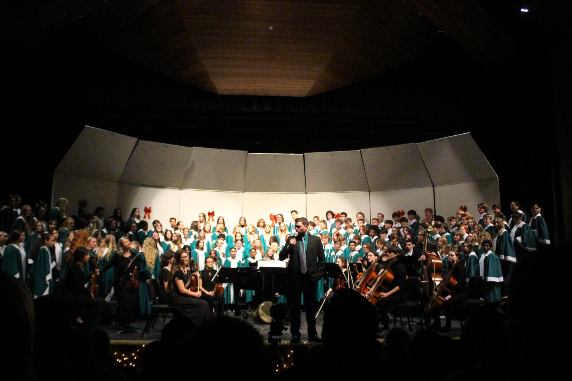 Winter+choir+concert+%28Photo+by+Erica+Sengthavorn%29