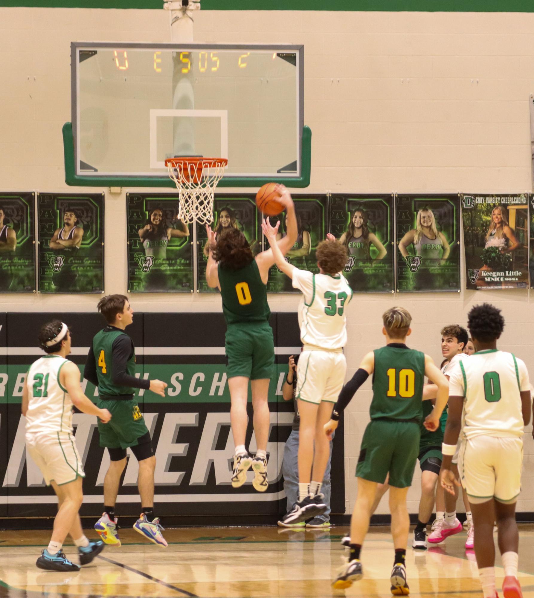 Boys+Varsity+Basketball++vs.+South+%28Photos+by+Delainey+Stephenson%29