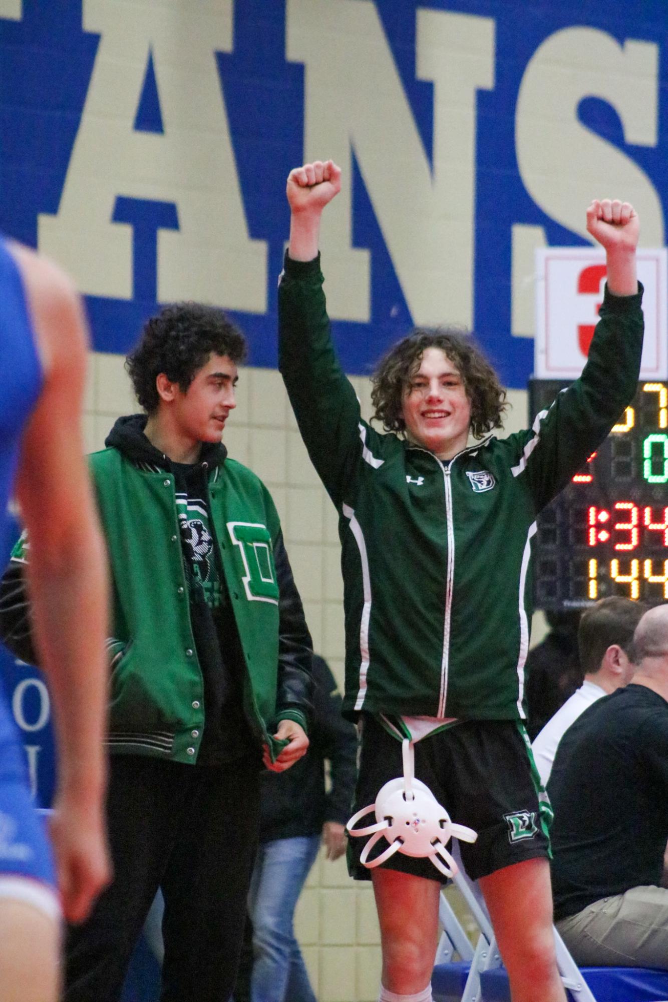 Boys+wrestling+at+Andover+%28Photos+by+Aubrey+Nguyen%29