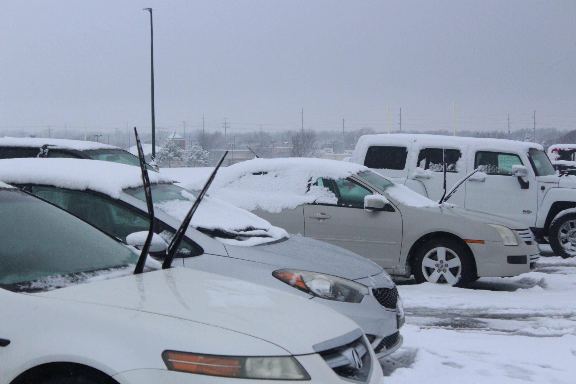 Snowy+parking+lot+%28Photos+by+Alyssa+Schroeder%29