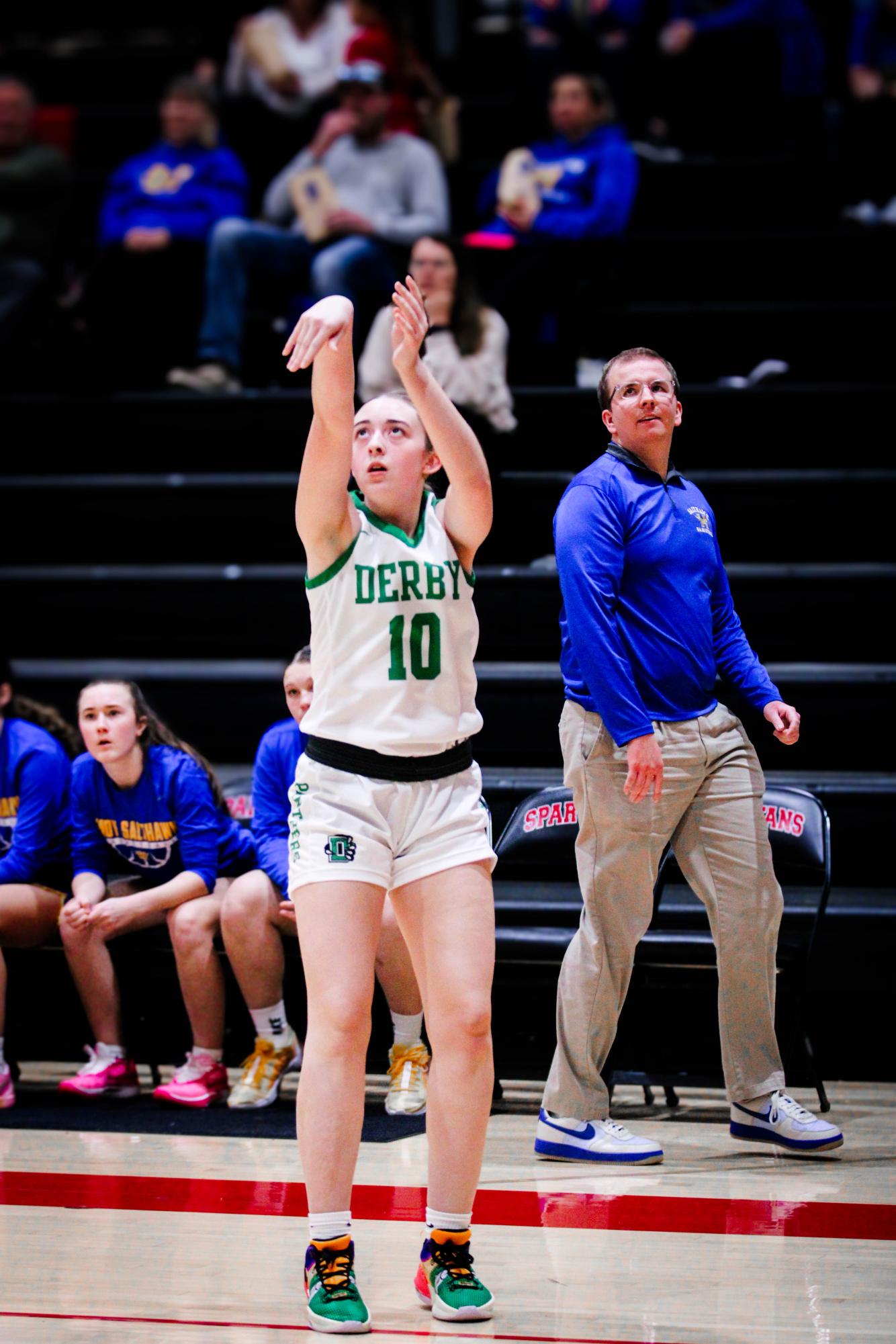 Girls basketball vs. Hutch (Photos by Sophia Edmonson)