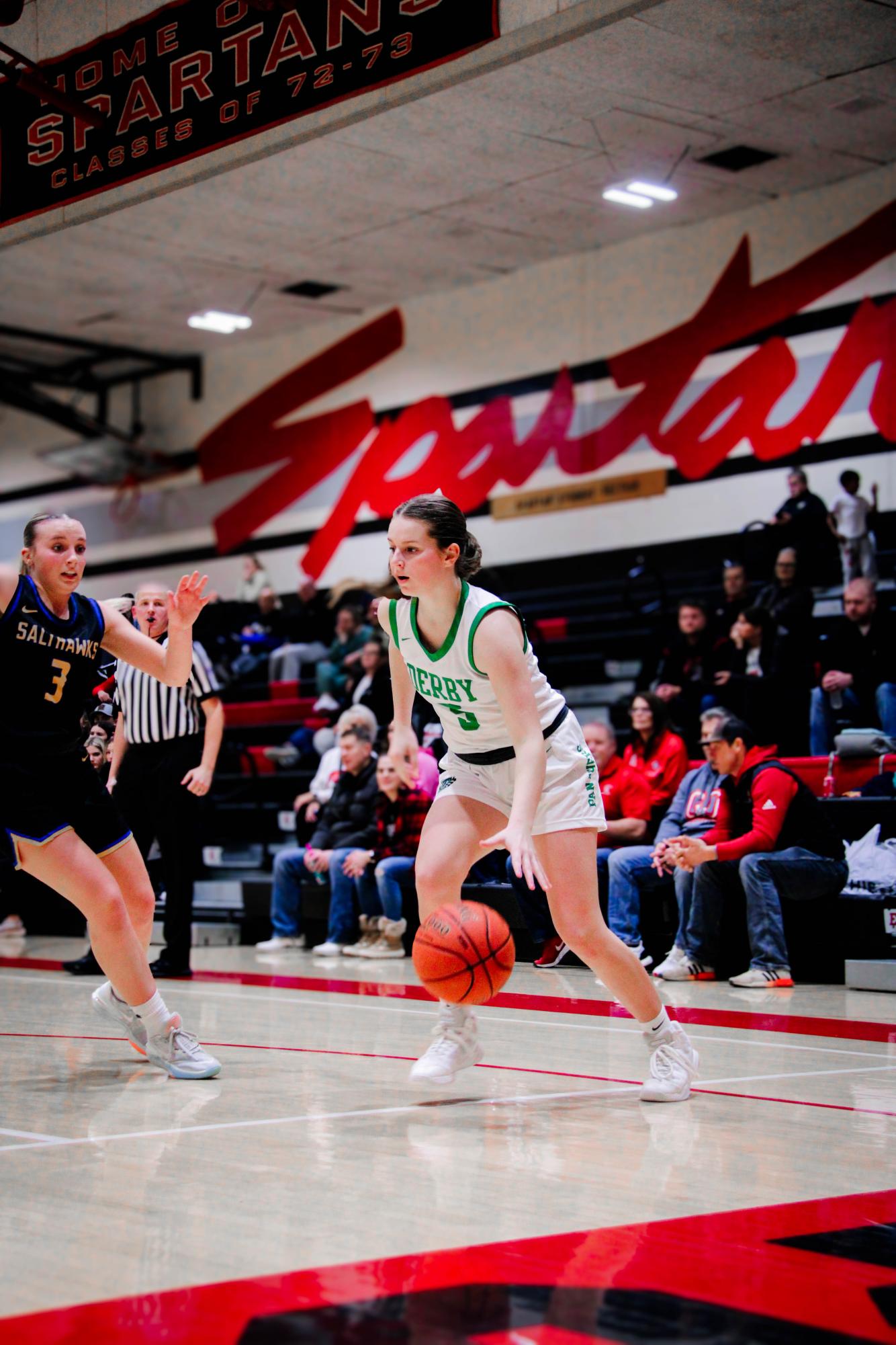 Girls basketball vs. Hutch (Photos by Sophia Edmonson)