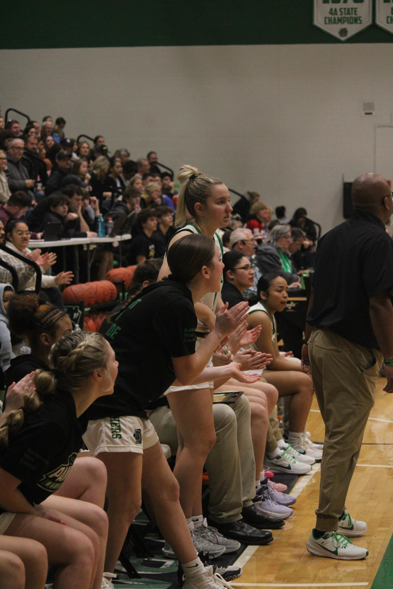 Girls+basketball+v.+Maize+South+%28Photos+by+Kaidence+Williams%29