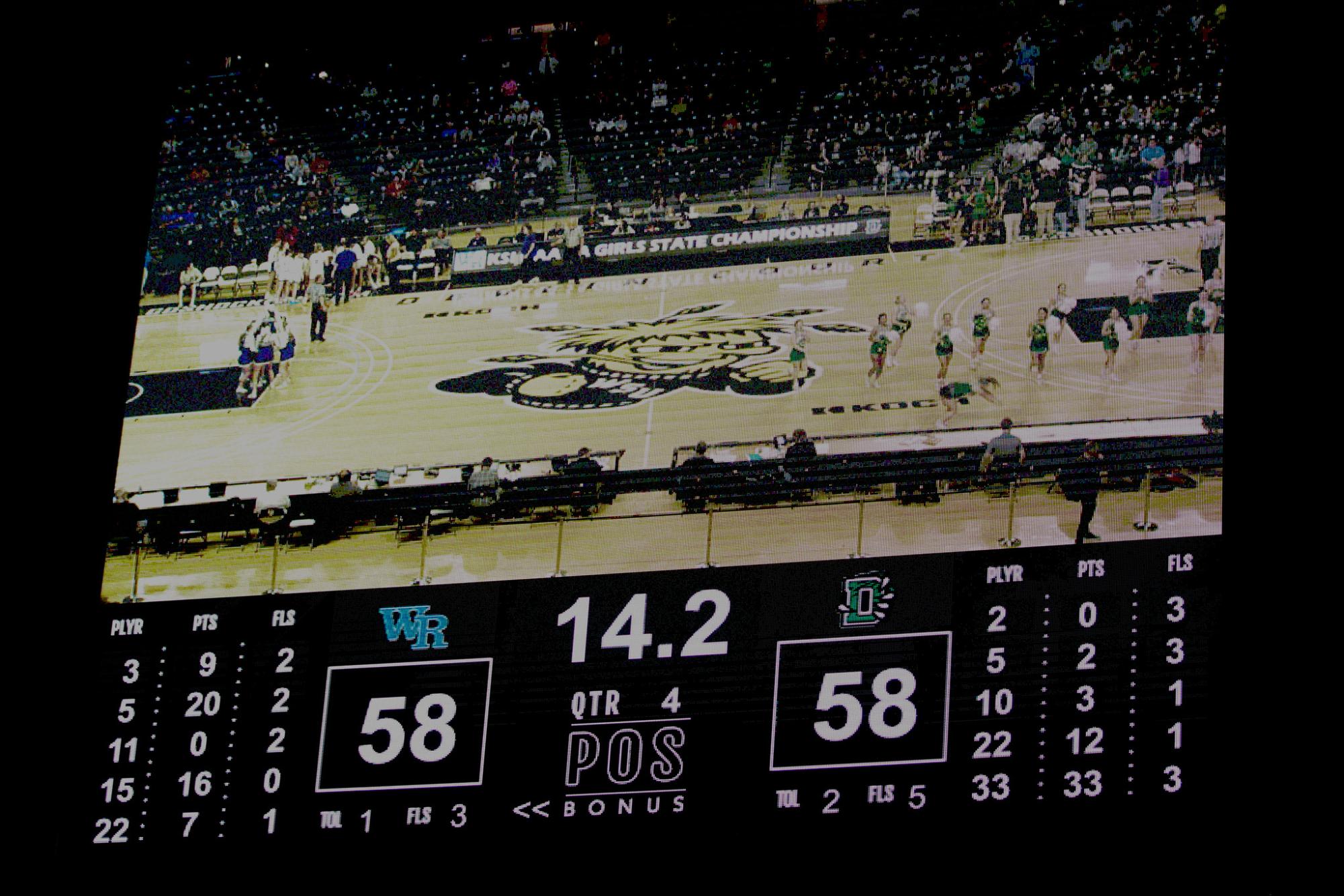 Girls+State+Basketball+Semifinals+vs.+Washburn+Rural+%28Photos+by+Liberty+Smith+%29