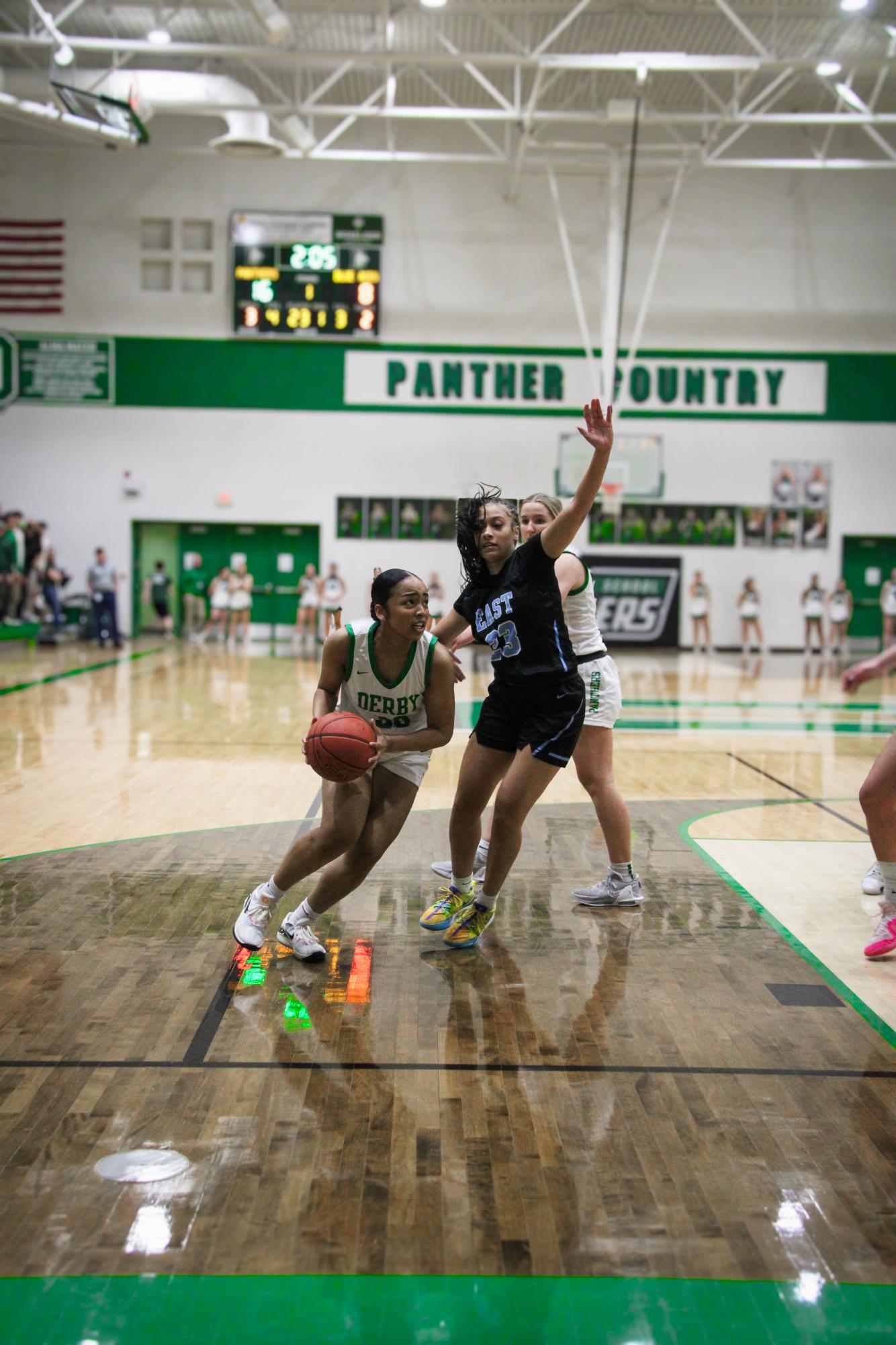 Girls+Basketball+vs.+Wichita+East+%28Photos+by+Sophia+Edmonson%29