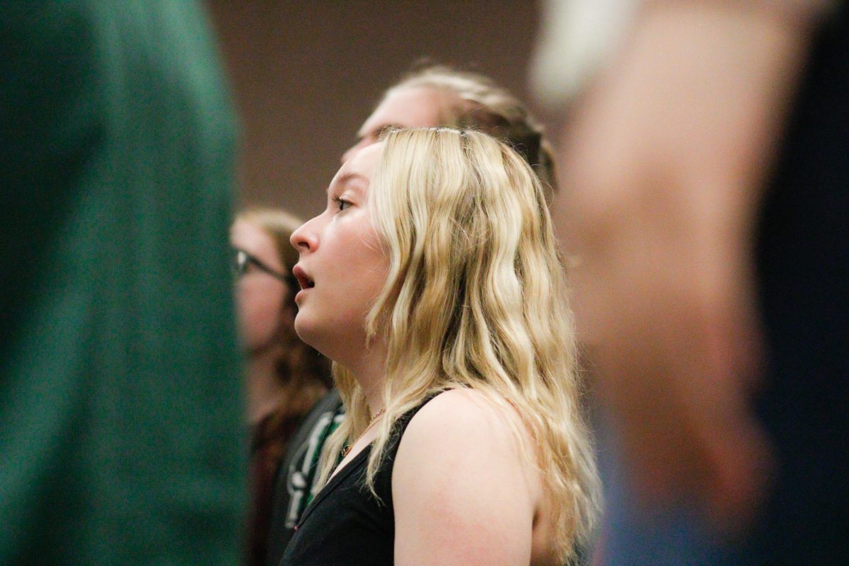 Madrigals sing to middle schoolers (Photos by Laurisa Rooney)